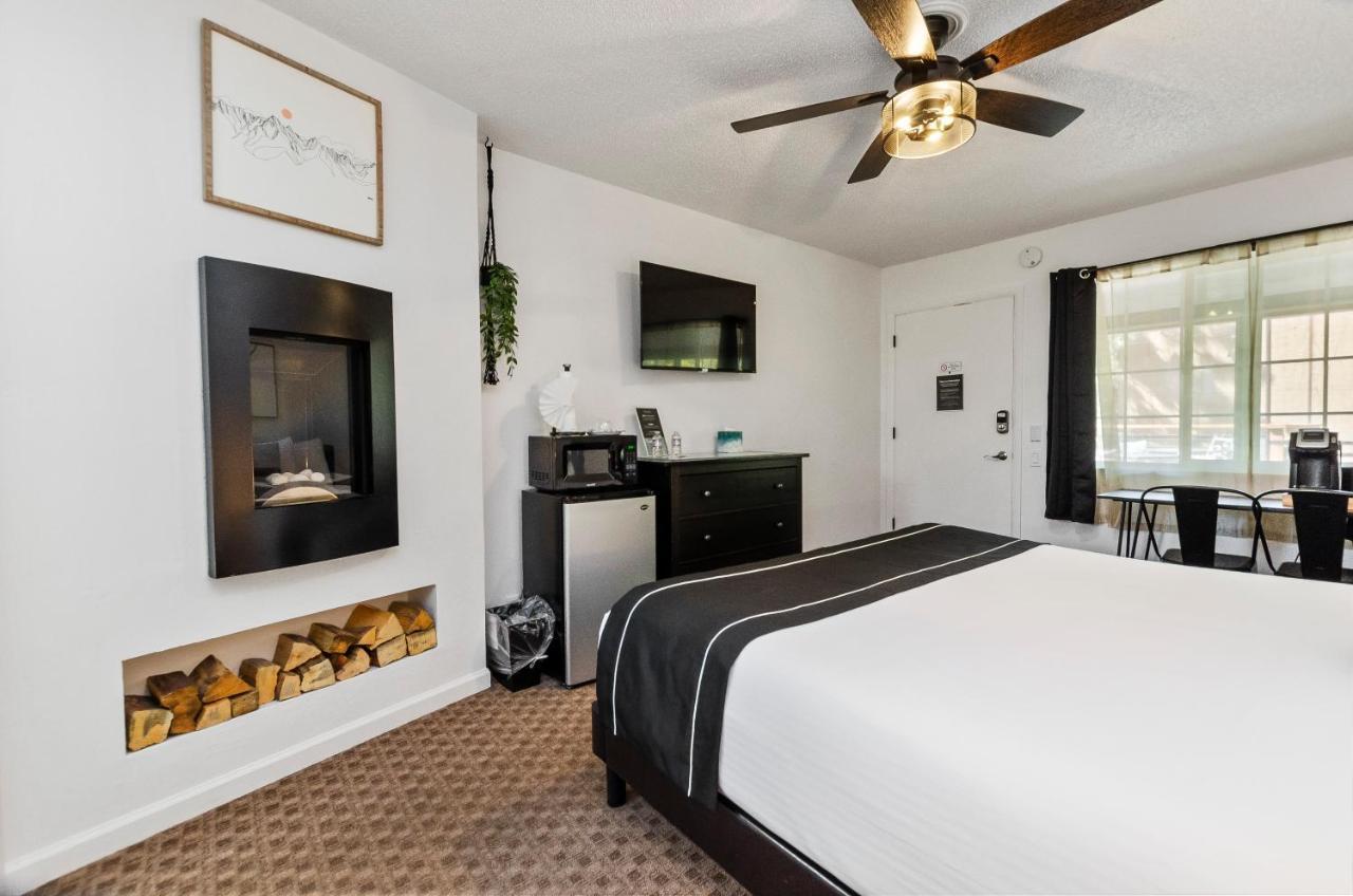 The Jeffrey Hotel サウス・レイクタホ エクステリア 写真
