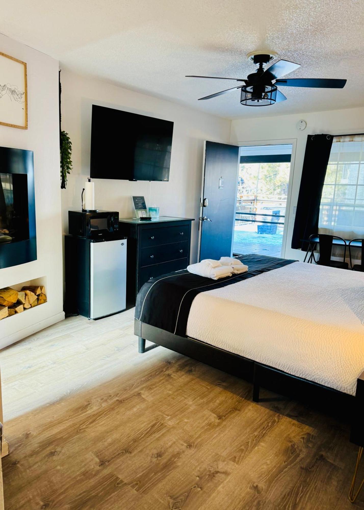 The Jeffrey Hotel サウス・レイクタホ エクステリア 写真
